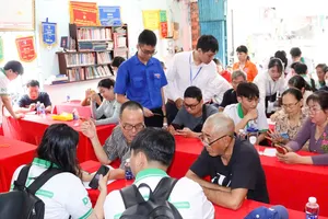 Phường Phú Thọ Hòa (TPHCM) thành lập Tổ công nghệ số cộng đồng tại 60 khu phố