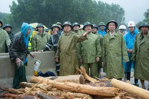 Phó Thủ tướng Trần Hồng Hà trực tiếp chỉ đạo khắc phục sạt lở đường cao tốc La Sơn – Hòa Liên