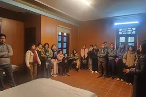 Các học viên được hướng dẫn thực tế