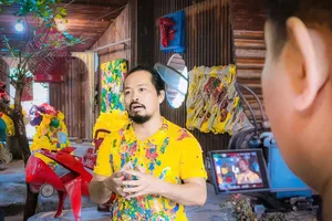 Nguyễn Quốc Dân chia sẻ về quá trình sáng tạo các tác phẩm phế liệu trong Xưởng Tái sinh tại Hội An