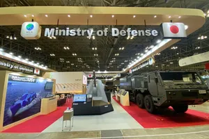 Nhật Bản đã quảng cáo mạnh các sản phẩm quân sự của mình tại triển lãm DSEI năm nay. Ảnh: TTXVN/X 
