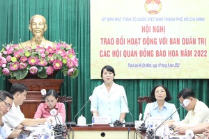 Giữ gìn, phát huy truyền thống văn hóa đặc sắc của dân tộc Hoa