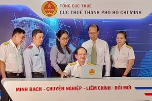 Mua đồ cho thú cưng, một người mua hàng trúng thưởng hóa đơn may mắn 50 triệu đồng