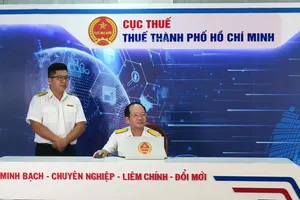 Mua hàng lấy hóa đơn, 164 người mua ở TPHCM trúng thưởng