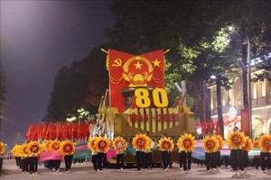 A80活动第二次阅兵游行演练