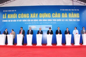 Khởi công xây dựng cầu Đà Rằng - cây cầu dài nhất miền Trung
