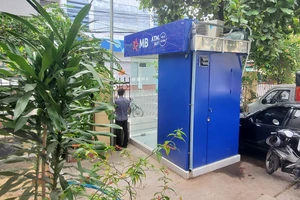 TP Quy Nhơn: Nhiều trụ ATM "lụi" trong trụ sở phường