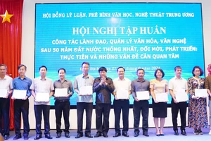 Bế mạc hội nghị tập huấn quản lý văn học, nghệ thuật