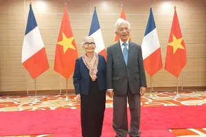Vợ chồng Giáo sư Trần Thanh Vân và Lê Kim Ngọc. Ảnh: ICISE