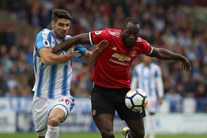 Huddersfield - Man United 2-1: Bầy Quỷ gục ngã