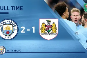 Man City - Bristol City 2-1 (lượt đi): Sergio Aguero tỏa sáng phút bù giờ