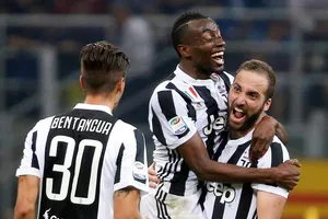 Juventus - Bologna 3-1: “Bà đầm già” củng cố ngôi đầu