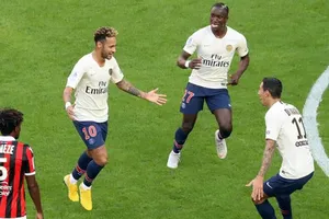 Nice - PSG 0-3: Neymar, Nkunku ghi bàn, HLV Thomas Tuchel lập kỷ lục