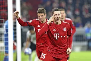 Bayern Munich - Benfica 5-1: Robben, Lewandowski, Ribery khoe tài