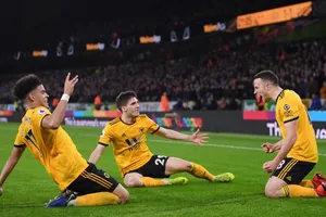 Wolverhampton - Chelsea 2-1: Raul, Diogo Jota xuất thần khiến HLV Sarri bỏ giấc mơ vô địch