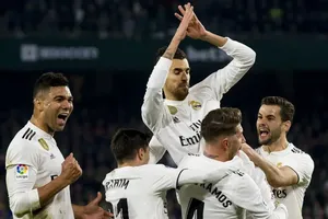 Real Madrid - Sevilla 2-0: Casemiro lập siêu phẩm sút xa, Modric nhân đôi cách biệt