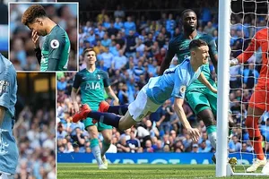 Man City - Tottenham 1-0: Bernardo Silva chuyền, Phil Foden ghi bàn, Pep Guardiola giành ngôi đầu
