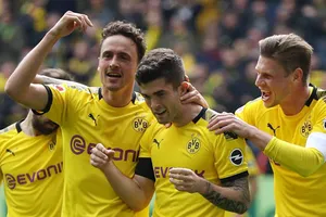Dortmund - Dussedorf 3-2: Pulisic, Delaney, Gotze thắp lại hy vọng vô địch Bundesliga