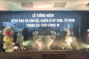 Trực tiếp lễ tưởng niệm đồng bào tử vong và cán bộ, chiến sĩ hy sinh trong đại dịch Covid-19