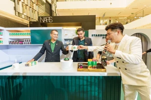 Nestlé và Starbucks hợp tác ra mắt cà phê hòa tan cao cấp Starbucks mới tại Việt Nam