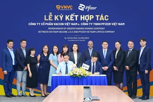 Công ty TNHH Pfizer (Việt Nam) và Công ty cổ phần Vacxin Việt Nam (VNVC) vừa ký Biên bản ghi nhớ hợp tác giai đoạn 2023-2025.