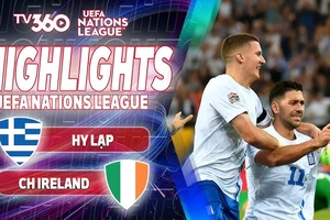 Hy Lạp vs CH Ireland 2-0: Tâm điểm hiệp 2, Anastasios Bakasetas khai bàn phút 48, Petros Mantalos ấn định chiến thắng, tạm dẫn đầu BXH