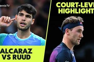 Carlos Alcaraz vs Casper Ruud 1-6, 5-7: Sau 1 giờ 25 phút, Alcaraz bất ngờ gục ngã trước Ruud trong ngày ra quân ATP Finals