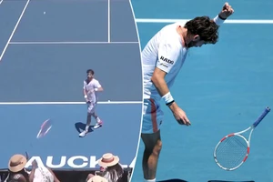 Cameron Norrie vô tình vung vợt trúng khán giả trong trận thua ở Auckland