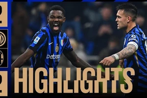 Inter Milan vs Bologna 2-2: Hòa kịch tính, Castro khai bàn, Dumfries, Lautaro Martinez ngược dòng nhưng Holm kịp chia điểm xứng đáng