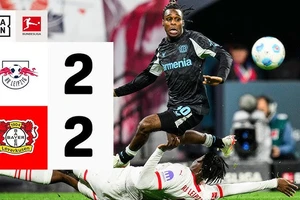 Leipzig vs Leverkusen 2-2: Schick chớp thời cơ đệm bóng cận thành, Garcia nhân đôi tỷ số, Raum lập công, Tapsoba phản lưới nhà, chia điểm cay đắng