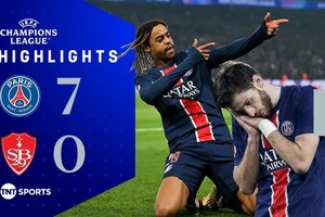 PSG vs Brest 7-0 (10-0): Lần lượt Barcola, Kvaratskhelia, Vitinha, Doue, Mendes, Goncalo Ramos, Mayulu đè bẹp đối thủ, xứng đáng đi tiếp Champions League 