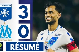 Auxerre vs Olympique Marseille 3-0: Gaetan Perrin mở bàn, Cornelius bị thẻ đỏ, Jubal ghi cú đúp nhờ penalty, Auxerre tạo địa chấn hạ Marseille