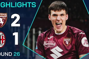 Torino vs AC Milan 2-1: Thiaw bất ngờ sớm phản lưới nhà, Reijnders chớp thời cơ gỡ hòa, Sanabria kiến tạo, Gineitis bất ngờ kéo Milan tụt xuống hạng 7 Serie A