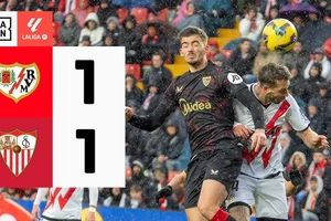 Rayo Vallecano vs Sevilla 1-1: Andrei Rațiu vẽ siêu phẩm mở bàn, Dodi Lukebakio đột phá sút góc xa gỡ hòa đẹp mắt, chia điểm kịch tính