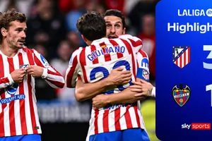 Atletico Madrid vs Levante 3-1: Dela bất ngờ sớm phản lưới nhà, ngôi sao Griezmann tỏa sáng cú đúp, đoàn quân Diego Simeone tạm vào tốp 4 La Liga