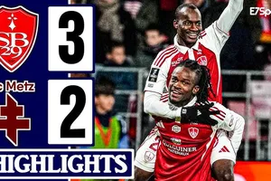 Brest vs FC Metz 3-2: Rượt đuỏi hấp dẫn, Pathe Mboup mở bàn phút thứ 2, Giorgi Tsitaishvili lập tức gỡ hòa, Kamory Doumbia, Del Castillo tỏa sáng, Soumaila Coulibaly bất ngờ phản lưới nhà