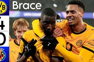 Borussia Dortmund vs Villarreal 4-0: Serhou Guirassy tỏa sáng cú đúp, Juan Foyth nhận thẻ đỏ, Karim Adeyemi, Daniel Svensson vùi dập đối thủ