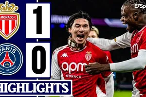 Monaco vs PSG 1-0: Golovin chuyền ngang, Minamino hạ thủ thành Chevalier, Kehrer nhận thẻ đỏ, PSG bất ngờ gục ngã nhưng vẫn dẫn đầu Ligue 1