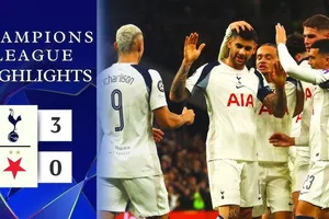 Tottenham vs Slavia Prague 3-0: Zima bất ngờ phản lưới nhà, Kudus, Simons lần lượt lập công nhờ penalty