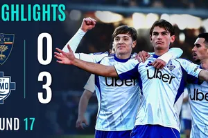 Lecce vs Como 0-3: Lần lượt Nico Paz, Jacobo Ramon, Anastasios Douvikas khoe tài phá lưới, bỏ túi 3 điểm gọn gàng vào tốp 6 Serie A