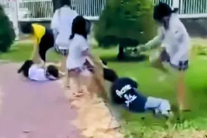 Công an xác minh vụ 2 nữ sinh bị đánh hội đồng