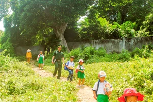 Miễn học phí cho học sinh trường công lập: Thêm cơ hội cho học sinh khó khăn đến trường