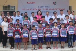 Nghĩa tình Sài Gòn Giải Phóng - Bài 3: Chung tay ươm mầm xanh