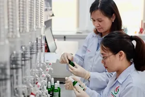 Phát triển năng lực nghiên cứu công nghệ sinh học tại Việt Nam