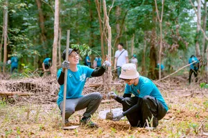 Góp một cây là góp rừng