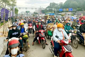 Đẩy mạnh ứng dụng công nghệ giảm ùn tắc, kẹt xe