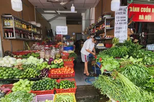 Giá nhiều mặt hàng rau củ tăng cao