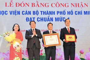 Học viện Cán bộ TPHCM được công nhận đạt chuẩn mức 1