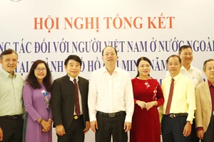 Thu hút nguồn lực kiều bào