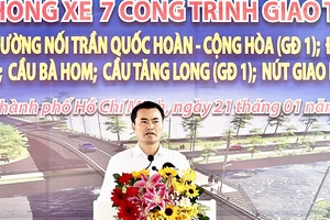 TPHCM thông xe cầu Tân Kỳ Tân Quý 